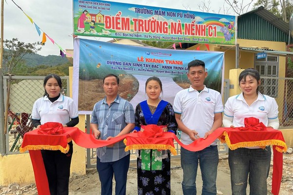 Biểu tượng kết nối và tình bạn trong cộng đồng game thủ